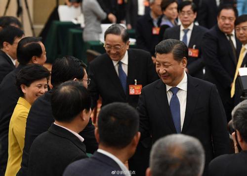 人民日报思想纵横：向世界讲好中国多党合作故事