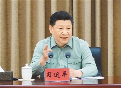 5月16日上午,中共中央总书记、国家主席、中央军委主席习近平视察军事科学院,代表党中央和中央军委,对军事科学院第八次党代表大会的召开表示热烈的祝贺,向军事科学院全体同志致以诚挚的问候。这是习近平听取军事科学院工作汇报后发表重要讲话。 新华社记者 李 刚摄