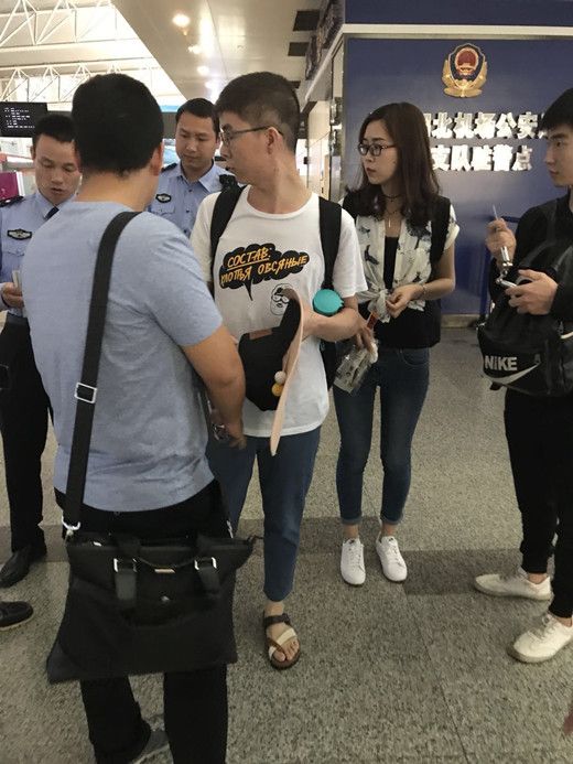 2017年“扫黄打非”十大案件