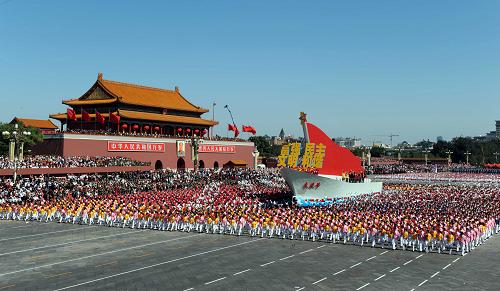 全国政协十三届三次会议首场委员通道开启 信心十足共绘蓝图