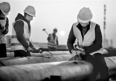 新时代继续发扬斗争精神的内在逻辑