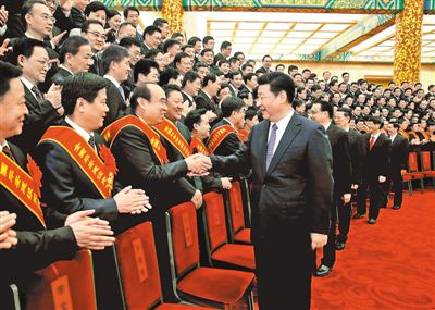 9月19日，全国社会治安综合治理表彰大会在北京人民大会堂举行。会前，习近平、李克强、张高丽等会见与会代表。