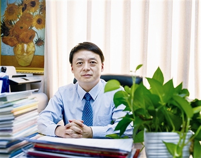 马怀德，中国政法大学副校长、法治政府研究院院长,行政法学教授，中央纪委监察部特邀监察员