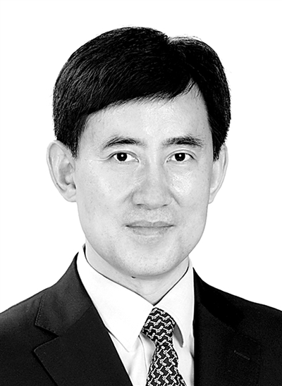 坚定不移推进全面从严治党