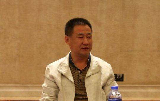 银行董事长割腕自杀背后：巡视组刚入驻其先后任职的两家银行